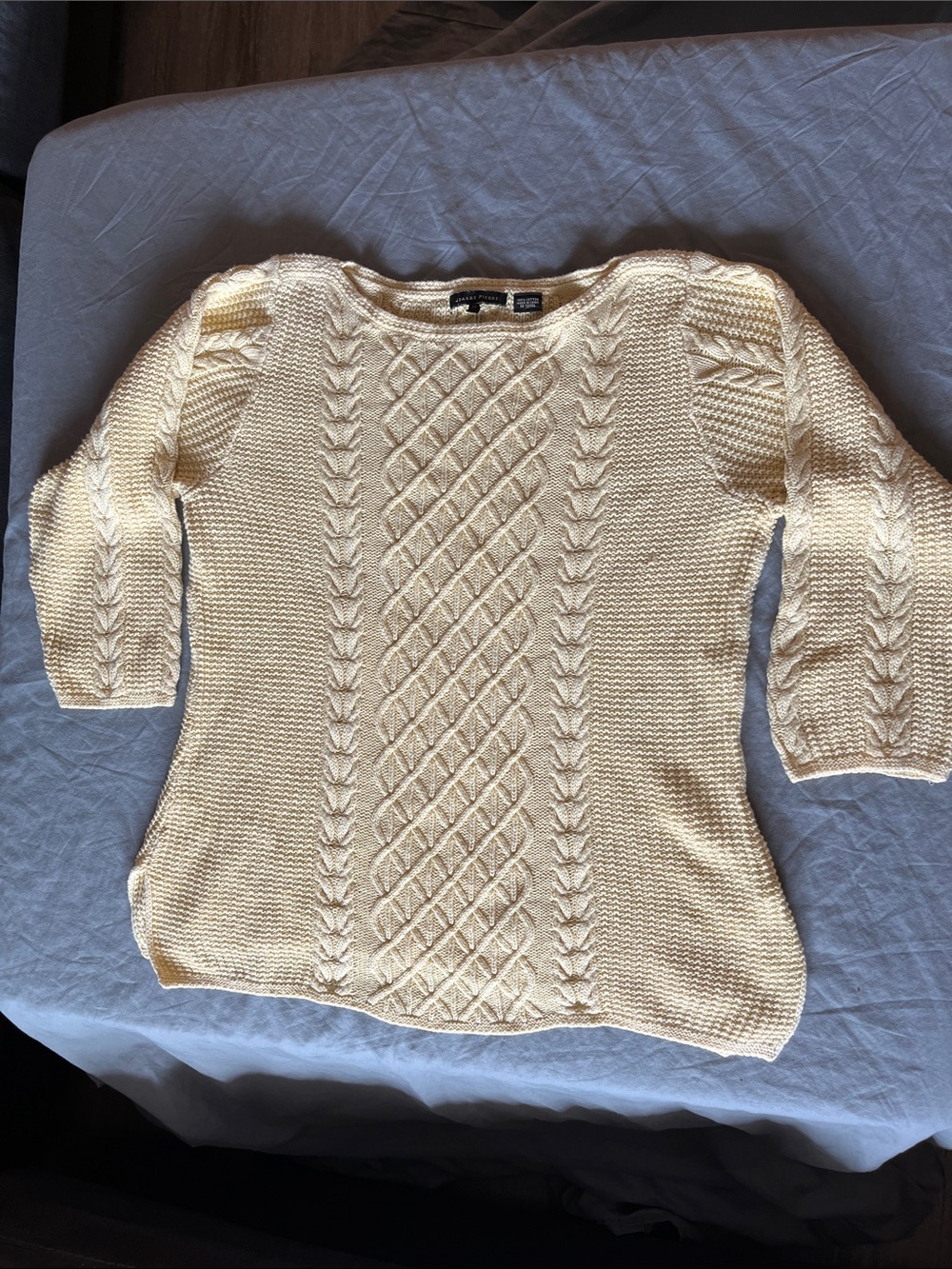 100% cotton. JEANNE PIERRE butter yellow Cable-knit Sweater Ladies Medium, Large